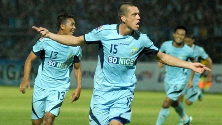 Addison Alves (Persela Lamongan) Copyright: fourfourtwo.com