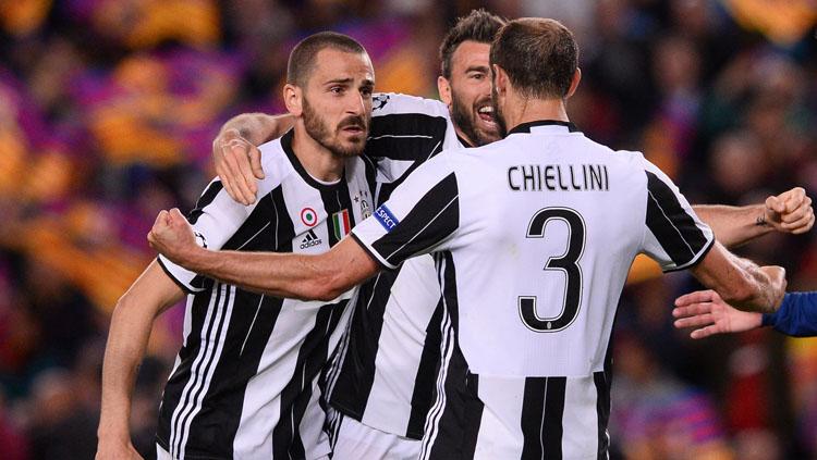 Trio BBC-nya Juventus, Leonardo Bonucci, Giorgio Chiellini, dan Andrea Barzagli merupakan aktor utama dari kokohnya lini pertahanan Juve dari serangan Barcelona.