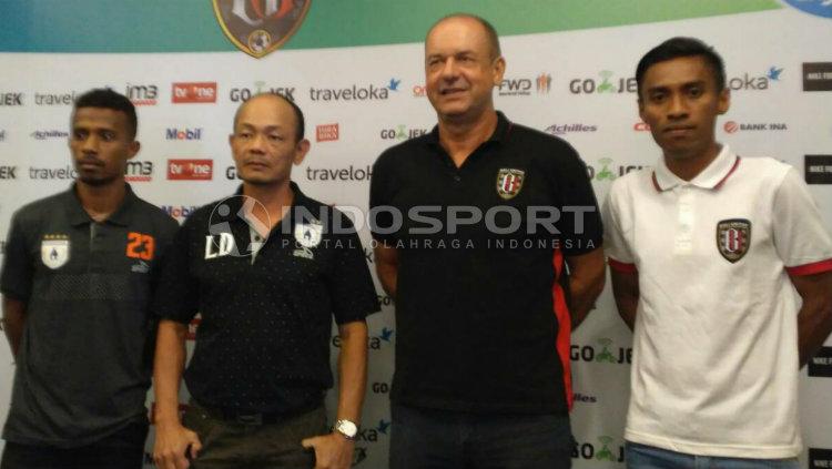 Preskon%20Bali%20United%20kontra%20Persipura%20Jayapura.