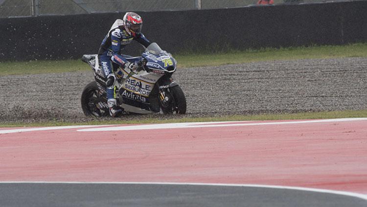 Loris Baz nyaris terjatuh pada babak kualifikasi. Copyright: Mirco Lazzari gp/Getty Images