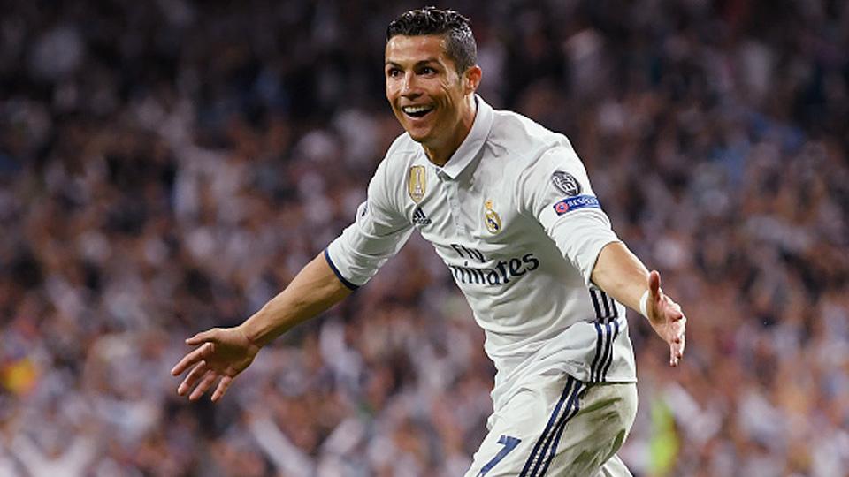Cristiano Ronaldo, pemain megabintang Real Madrid. Copyright: Matthias Hangst/Bongarts/Getty Images