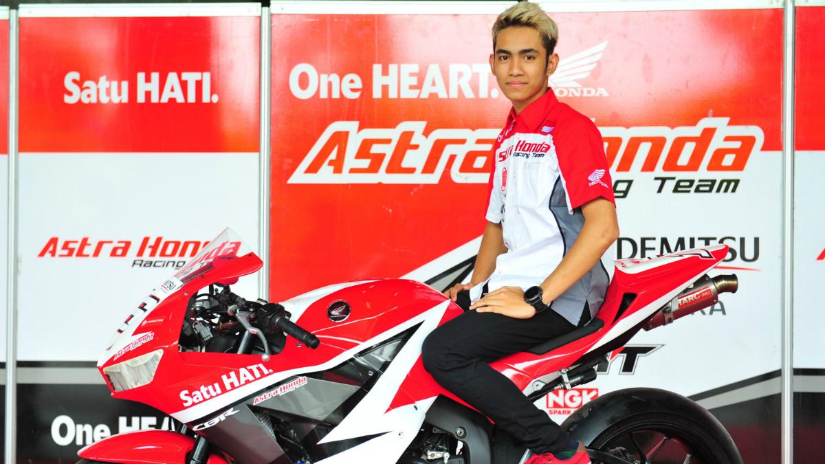 Pembalap AHRT, Andi Gilang. Copyright: Astra Honda Racing Team