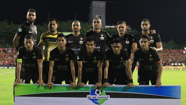 Skuat Persija Jakarta saat akan tampil menghadapi PSM Makassar di Stadion Andi Mattalatta.