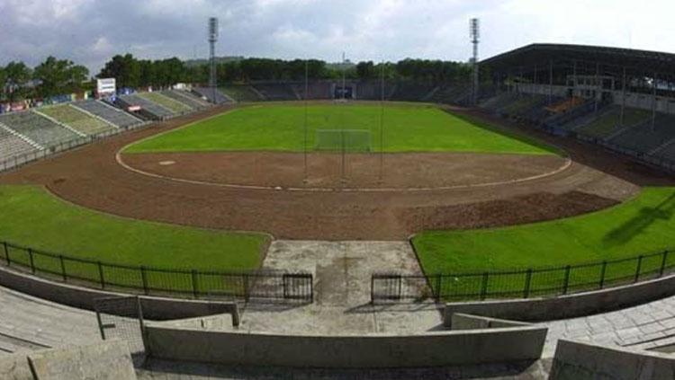 Stadion Tri Dharma Petrokimia, Gresik.