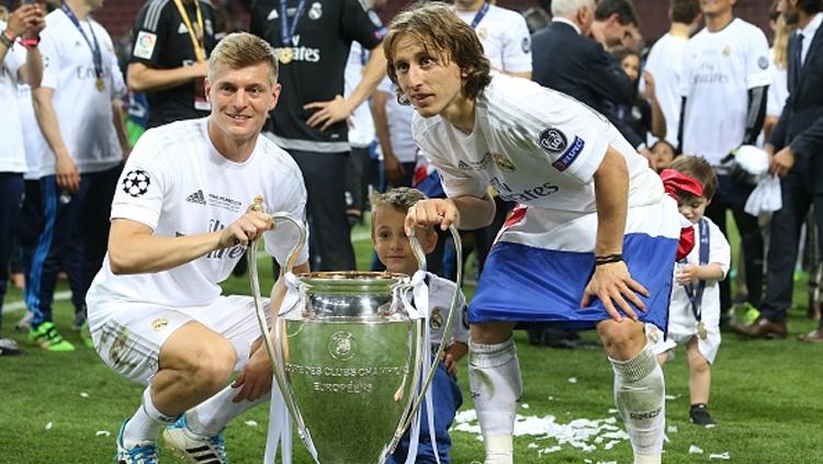 Toni Kroos dan Luka Modric Copyright: VI Images via Getty Images