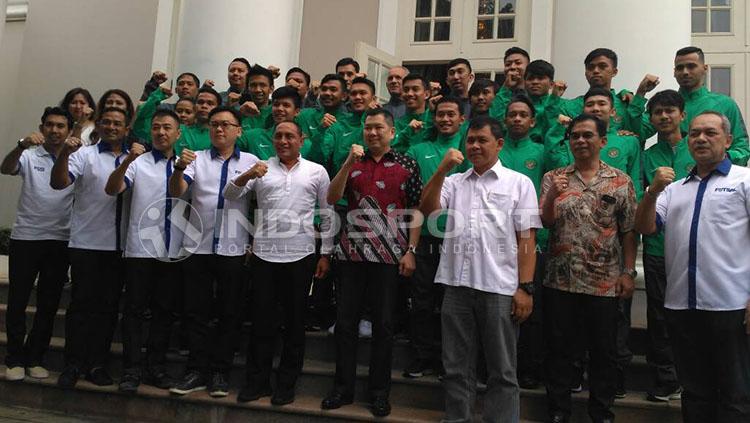 Ketum%20PSSI%20dan%20Ketum%20PSSI%20melepas%20Timnas%20Futsal%20U-20.