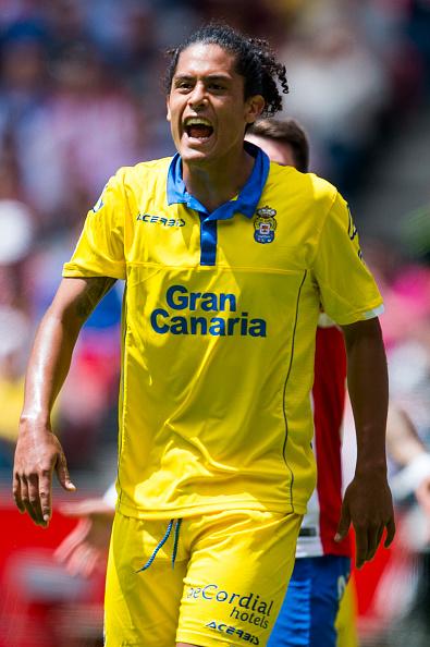 Bek tengah Las Palmas asal Uruguay, Mauricio Lemos menolak untuk bergabung dengan Barcelona. Copyright: Juan Manuel Serrano Arce/Getty Images