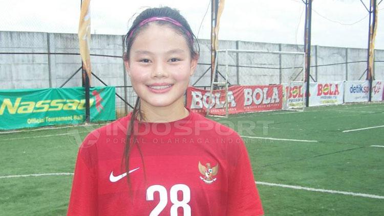 Dhanielle Daphne, pemain seleksi timnas futsal putri. Copyright: Petrus Manus Da Yerimon/INDOSPORT