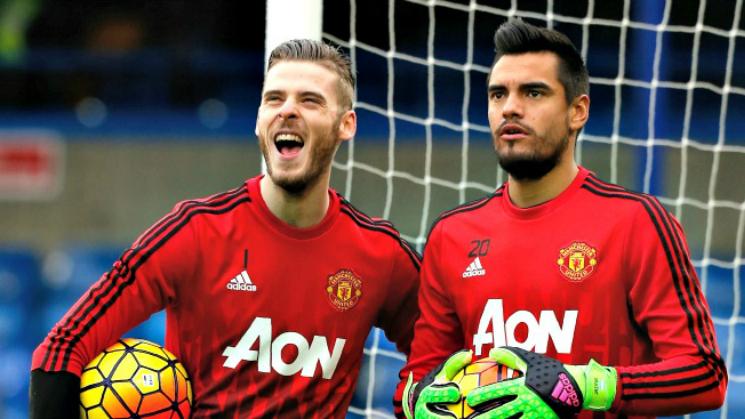 Sergio Romero dan David De Gea Copyright: Man United