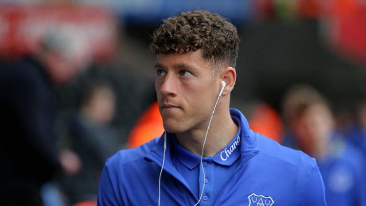 Gelandang andalan Everton, Ross Barkley kabarnya akan dijual dengan harga 50 juta poundsterling. Copyright: Athena Pictures/Getty Images