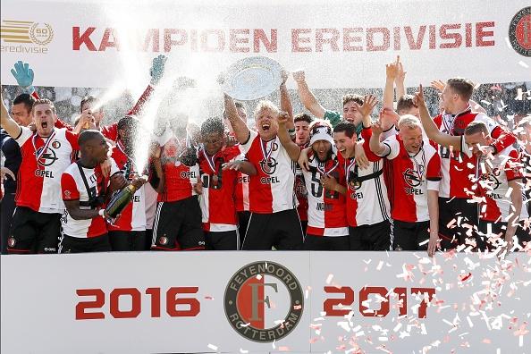 Klub asal Belanda, Feyenoord memastikan diri menjadi juara Eredivisie musim 2016/17. Copyright: VI Images via Getty Images