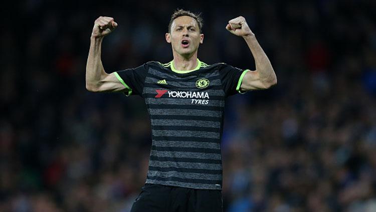 Selebrasi Nemanja Matic pada laga saat melawan West Bromwich Albion. Copyright: Catherine Ivill - AMA/WBA FC via Getty Images