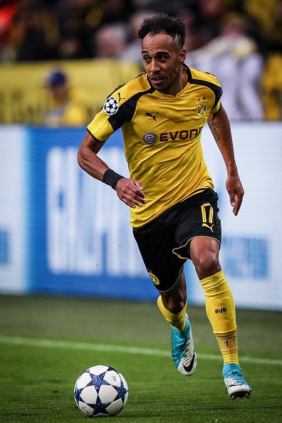 Pierre-Emerick Aubameyang, striker Borussia Dortmund diisukan segera ke AC Milan. Copyright: Maja Hitij/Bongarts/Getty Images