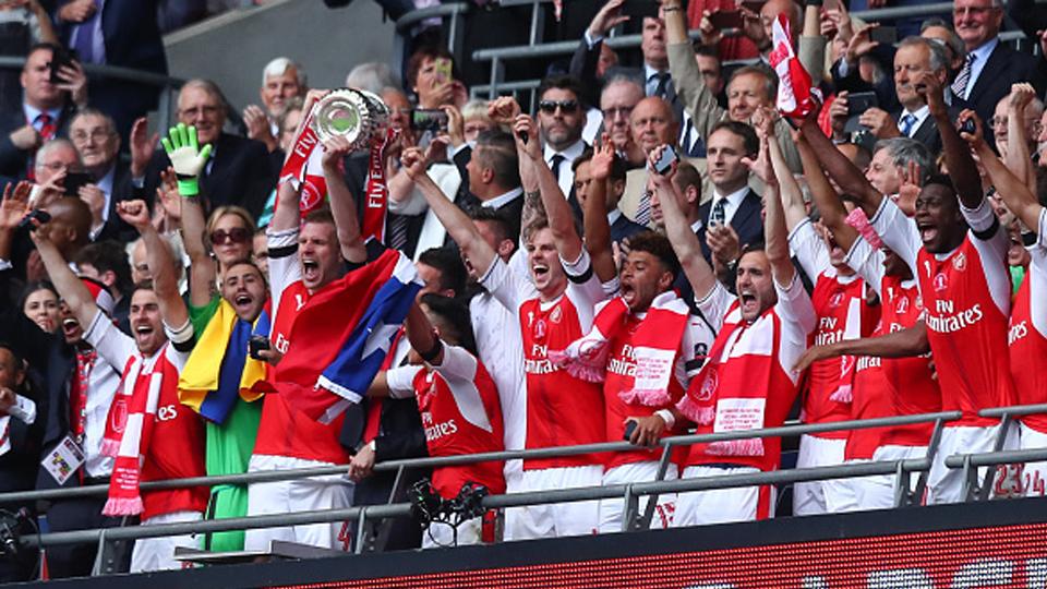Arsenal juara Piala FA 2016/17. Copyright: Robbie Jay Barratt/AMA/Getty Images
