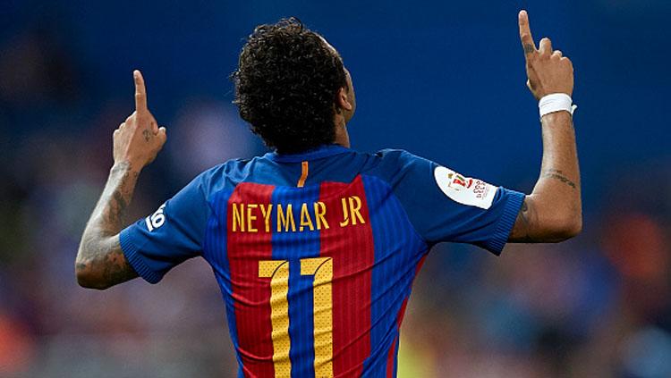 Selebrasi Neymar. Copyright: fotopress/Getty Images