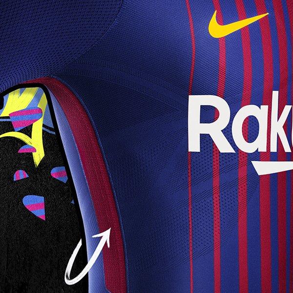 Tampilan baru jersey Barcelona Copyright: FCBarcelona