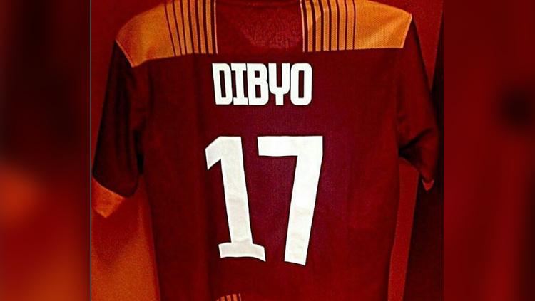 Dibyo Caesario baru saja meninggal karena menderita sakit keras. - INDOSPORT