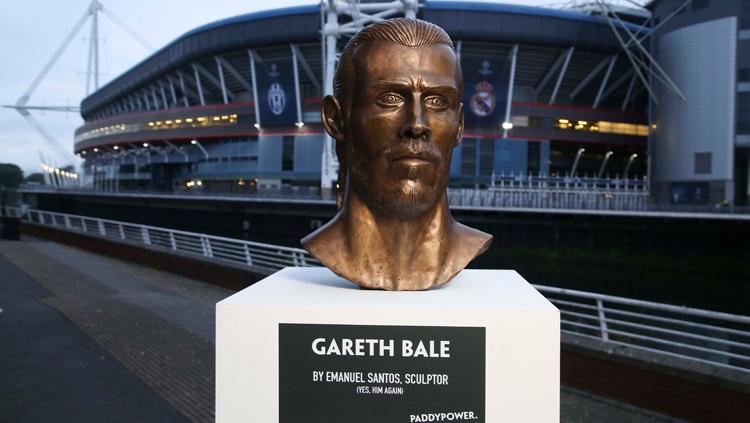 Patung wajah Gareth Bale. Copyright: sportbible.com