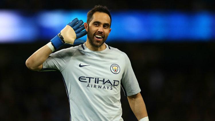 Terdapat hal menarik dimana nilai transfer bintang klub League Two 2019-20 jauh lampaui 3 pemain Manchester City. Siapa kira-kira?