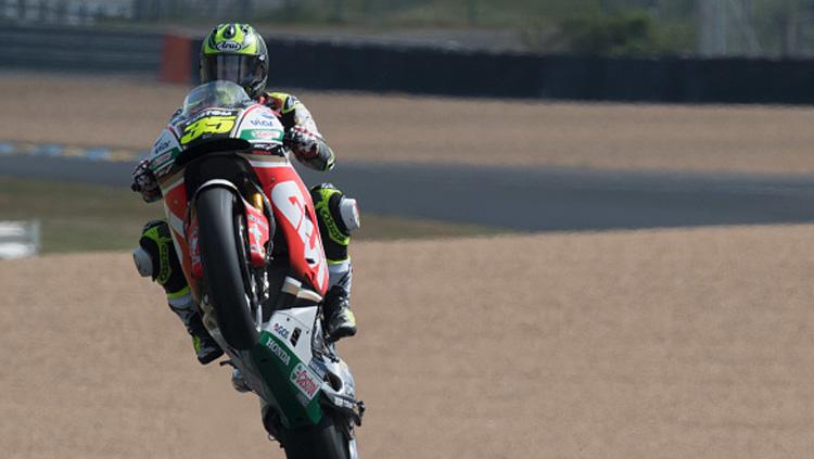 Cal Crutchlow dalam latihan bebas di MotoGP Prancis. Copyright: Mirco Lazzari gp/Getty Images