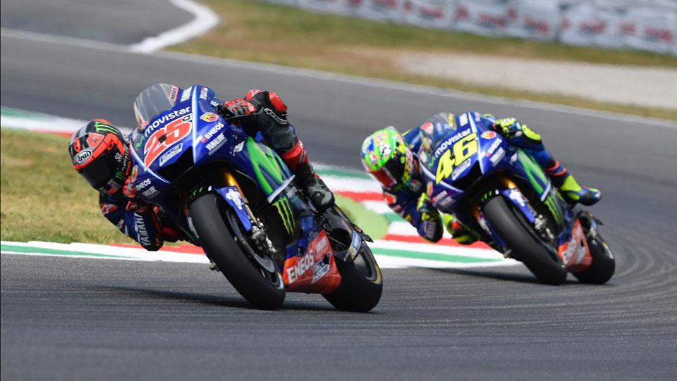 Maverick Vinales dan Valentino Rossi Copyright: twitter@YamahaMotoGP