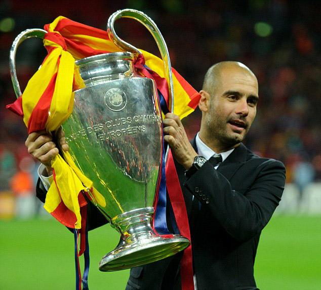 Pep Guardiola saat menjuarai Liga Champions 2008/09 lalu bersama Barcelona. Copyright: INDOSPORT