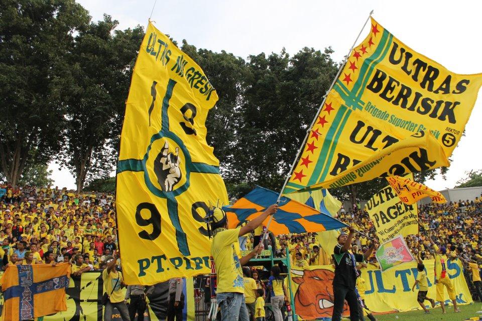 Suporter Gresik United, Ultras Gresik.