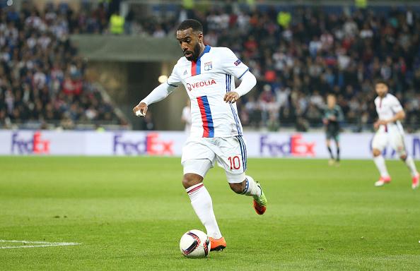 Alexandre Lacatte, striker Lyon menjadi bidikan Arsenal. Copyright: INDOSPORT