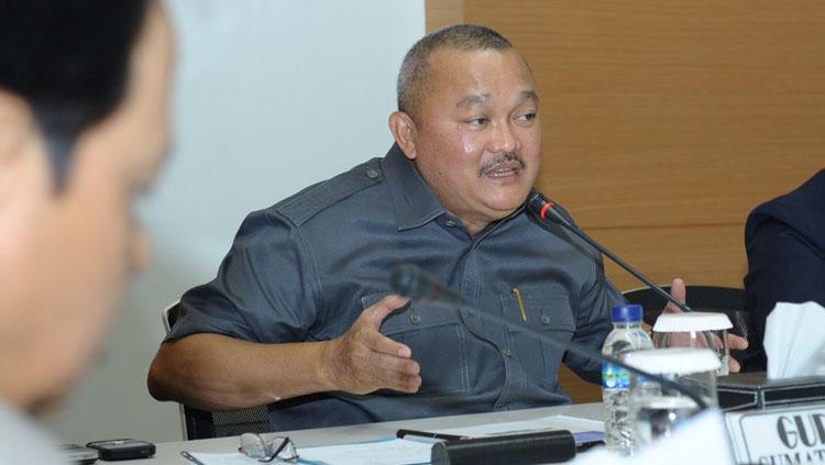 Mengulik rekam jejak Alex Noerdin, tersangka kasus korupsi, saat masih aktif di sepak bola nasional.