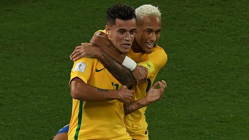 Coutinho dan Neymar ketika memperkuat Timnas Brasil. Copyright: 