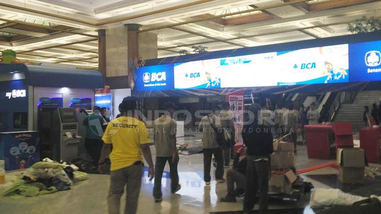 Hall JCC untuk Indonesia Open 2017 masih belum siap. Copyright: Lanjar Wiratri/INDOSPORT