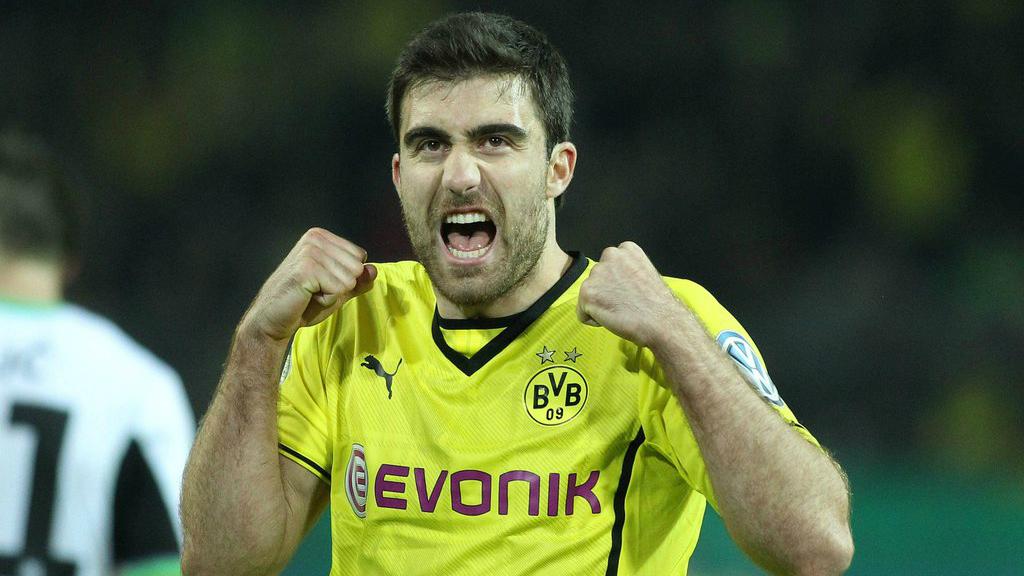 Sokratis Papastathopoulos Copyright: Four Four Two