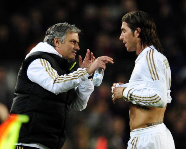 Sergio Ramos (kanan) dan Jose Mourinho saat masih melatih Real Madrid. Copyright: 