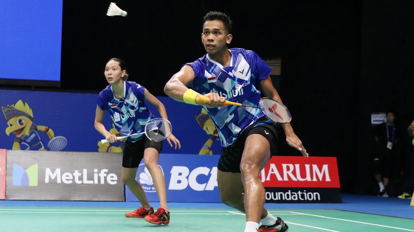 Edi Subaktiar/Gloria Emmanuelle Widjaja saat tampil di babak pertama Indonesia Open 2017 lalu.