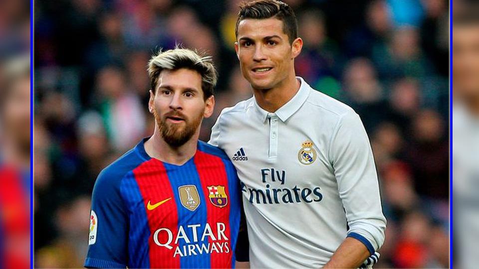 Pemain megabintang Barcelona, Lionel Messi (kiri) dan Cristiano Ronaldo, pemain megabintang Real Madrid. Copyright: Mirror