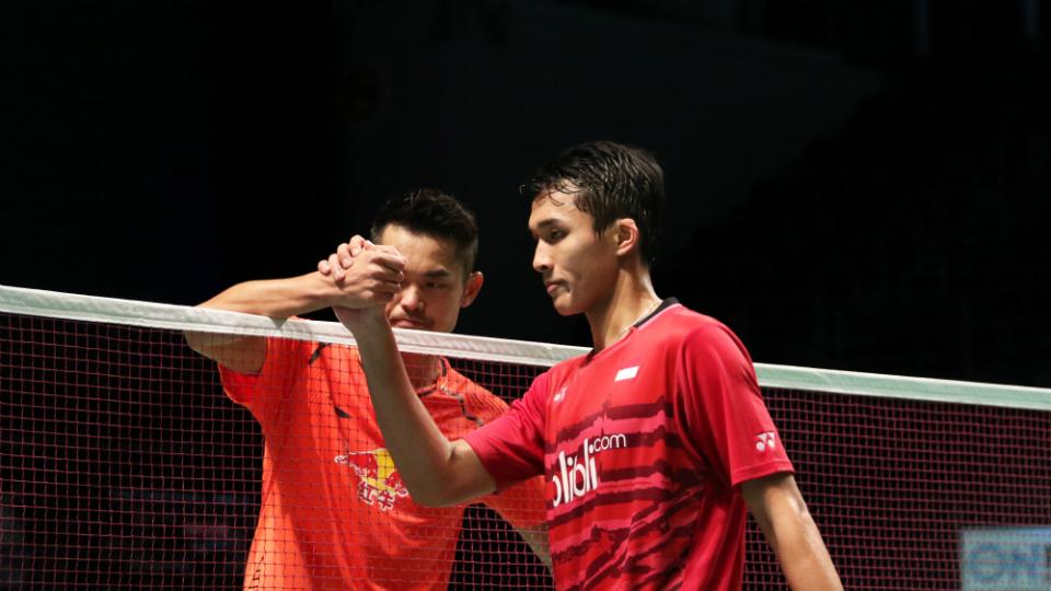 Jonatan%20Christie%20%28kanan%29%20dikalahkan%20wakil%20China%2C%20Lin%20Dan.