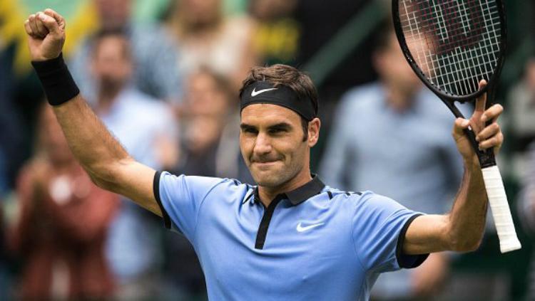 Roger Federer menang Gerry Weber Terbuka untuk yang kesembilan kalinya. Copyright: Twitter/Sky Sports