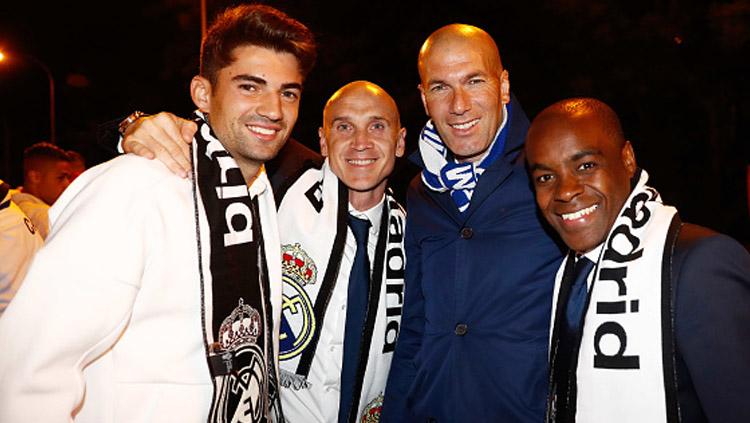 Enzo%20Zidane%20dan%20Zinedine%20Zidane.