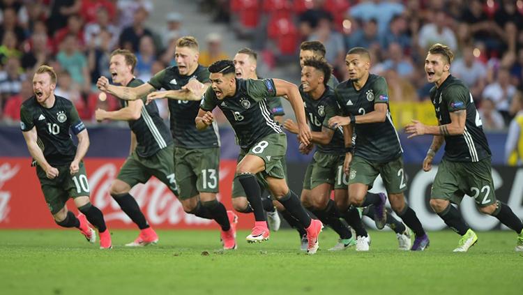 Mesut Ozil Bangga Bela Jerman Meski Jadi Pemain Cadangan