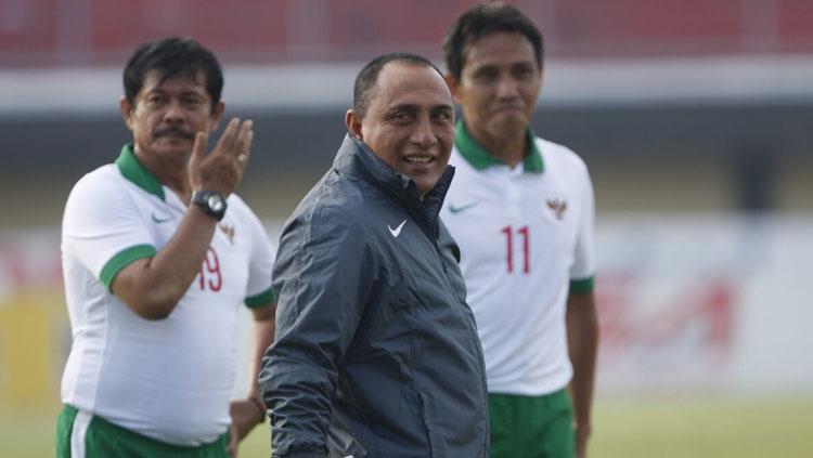 Edy Rahmayadi (depan), Indra Sjafri dan Bima Sakti.
