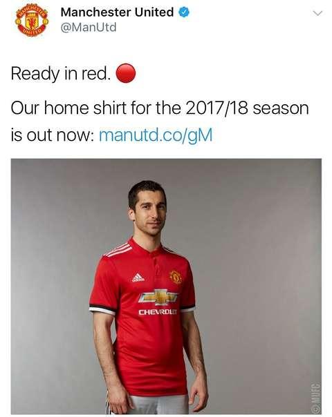 Screenshot twitter Man United dengan Henrikh Mkhitaryan sebagai model dalam pengenalan jersey anyar. Copyright: GMS