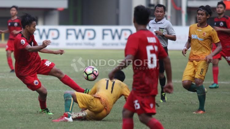 Persija U 19 vs Sriwijaya U 19 Copyright: Herry Ibrahim/Indosport.com