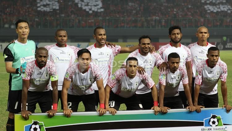 Persija Jakarta vs Persipura Jayapura Copyright: Herry Ibrahim/Indosport.com