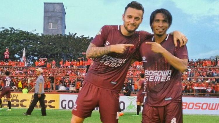 Syamsul dan Marc Klok. Copyright: twitter.com/rhozilochil