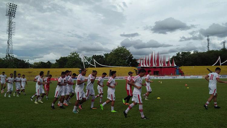 Latihan Persija Jelang Lawan Semen Padang. Copyright: Istimewa