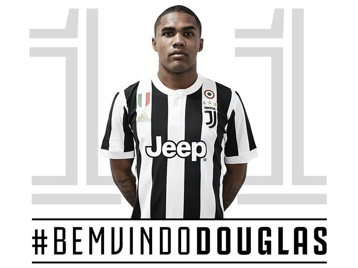 Juventus resmi mendaratkan Douglas Costa dari Bayern Munchen. Copyright: Juventus.com