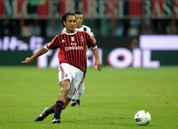 Alessandro Nesta, saat masih membela AC Milan. Copyright: INDOSPORT