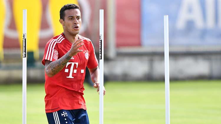 Thiago Alcantara saat jalani latihan. Copyright: INDOSPORT