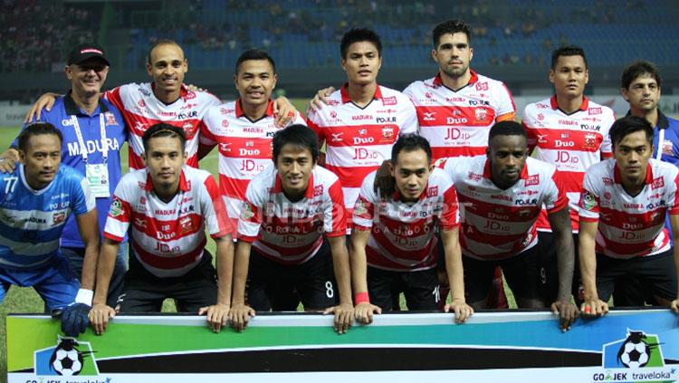Skuat Madura United saat menghadapi Bhayangkara FC.