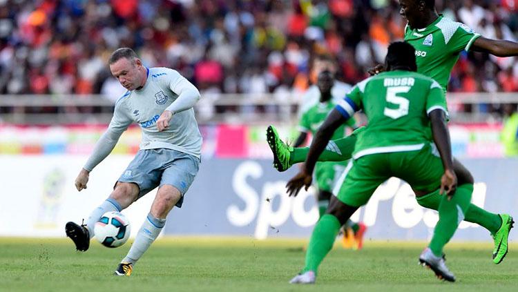 Rooney sumbang 1 gol saat Everton kalahkan Gor Mahia 2-1 di laga pramusim. Copyright: @Everton